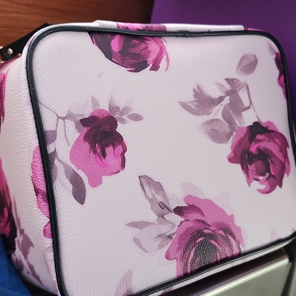 Kate Spade Natalie Large Cosmetic Case & Small Case Pink Floral Pattern NWT - Picture 7 of 16